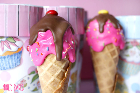 delicious ice cream cone cake pops - by niner bakes