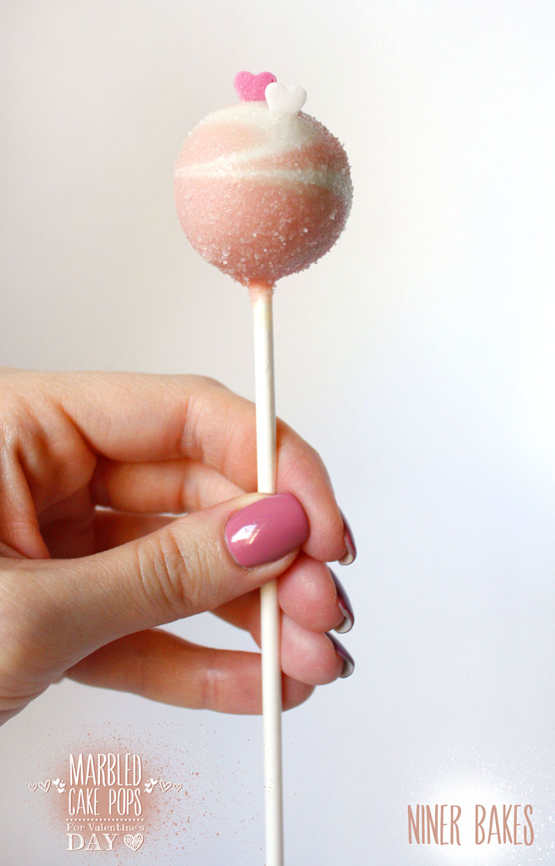 Last Minute Valentinstags Geschenk: Marmorierte Cake Pops