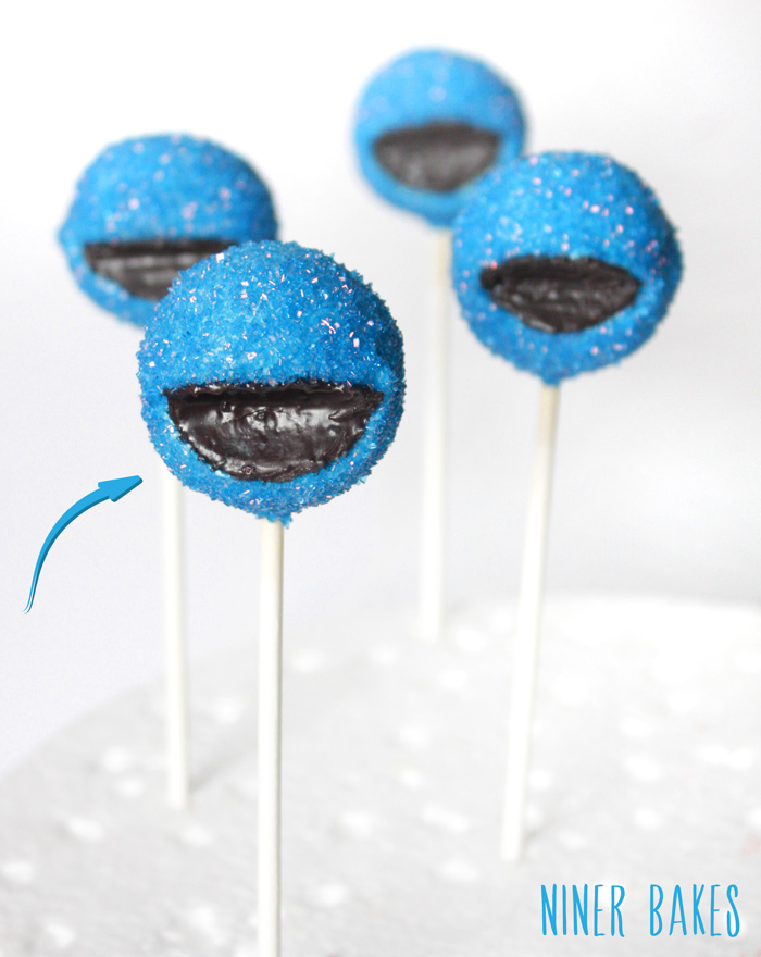 how to make cookie monster cake pops - by niner bakes