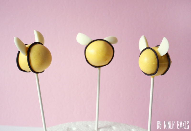 tutorial - hummel bienen cake pops - niner bakes