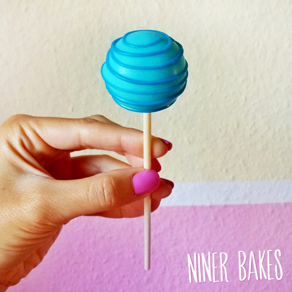 How to make Swirl Cake Pops - Tutorial - by niner bakes