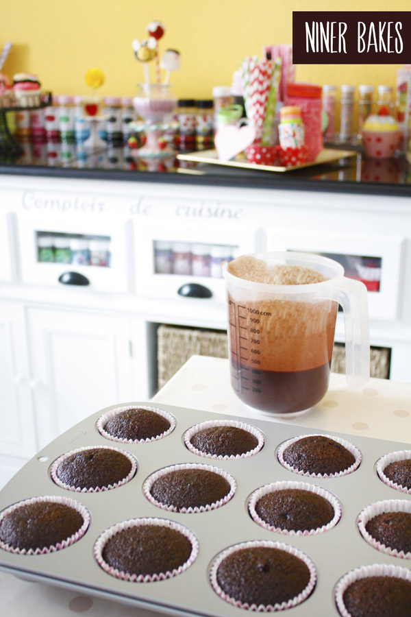 cupcakes_done_baking_chocolate