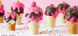 {National Ice Cream Day} niner’s Ice Cream Cone Cake Pops